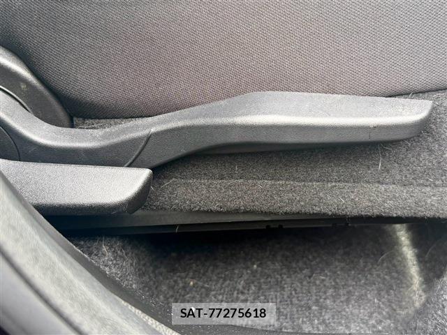 Suzuki SWIFT 2022-02 8884427-19