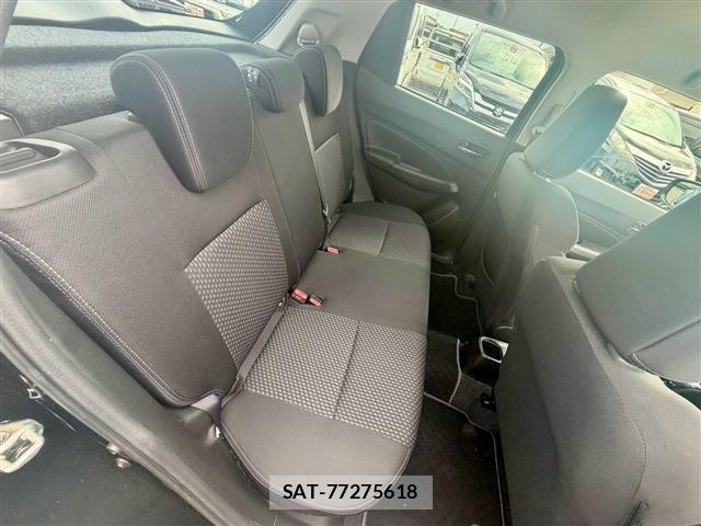 Suzuki SWIFT 2022-02 8884427-25