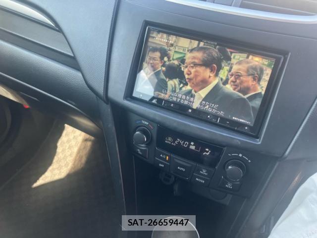 Suzuki SWIFT 2014-02 8884432-10