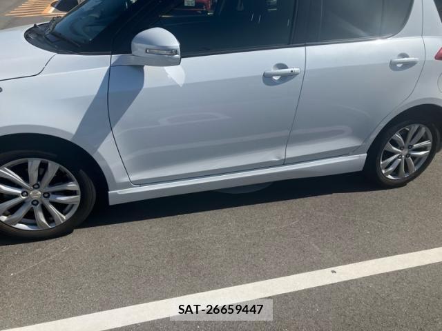 Suzuki SWIFT 2014-02 8884432-12