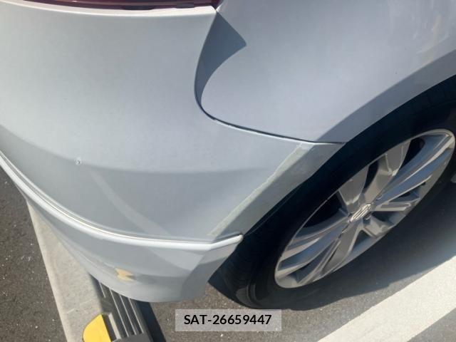 Suzuki SWIFT 2014-02 8884432-3