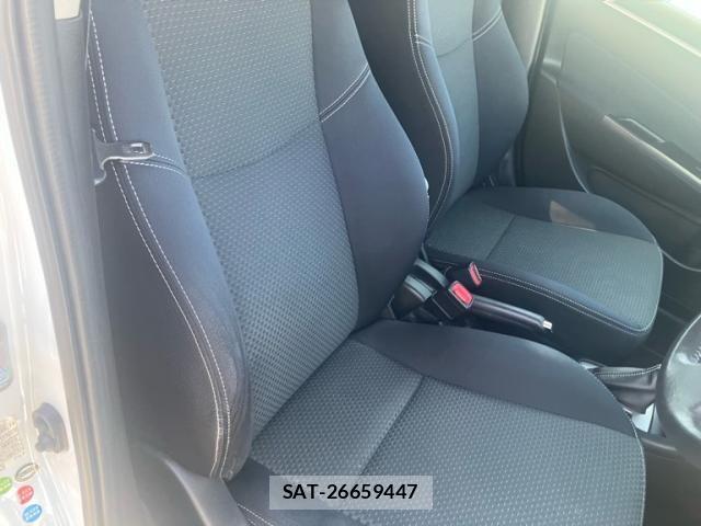 Suzuki SWIFT 2014-02 8884432-8