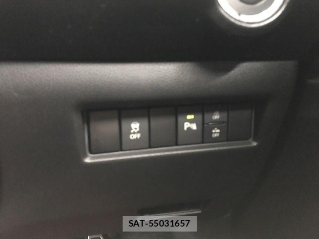 Suzuki SWIFT 2020-10 8884428-24