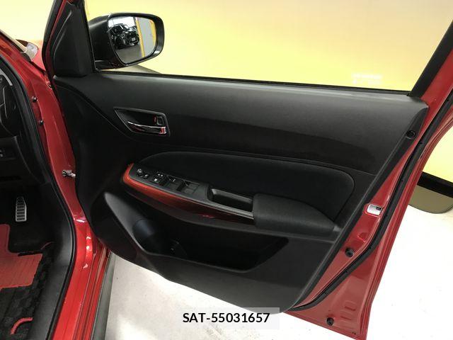 Suzuki SWIFT 2020-10 8884428-28