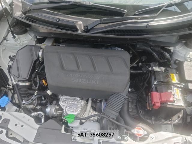 Suzuki SWIFT 2023-05 8884426-28