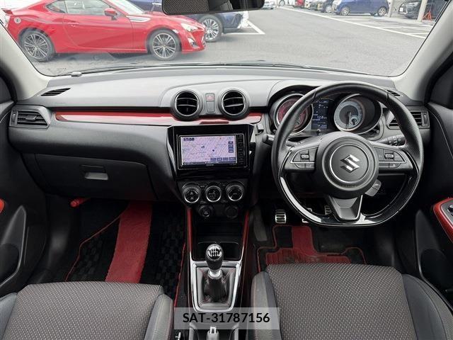 Suzuki SWIFT 2017-11 8884430-16