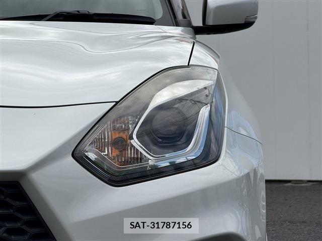 Suzuki SWIFT 2017-11 8884430-25