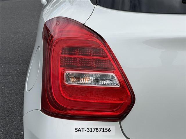 Suzuki SWIFT 2017-11 8884430-27