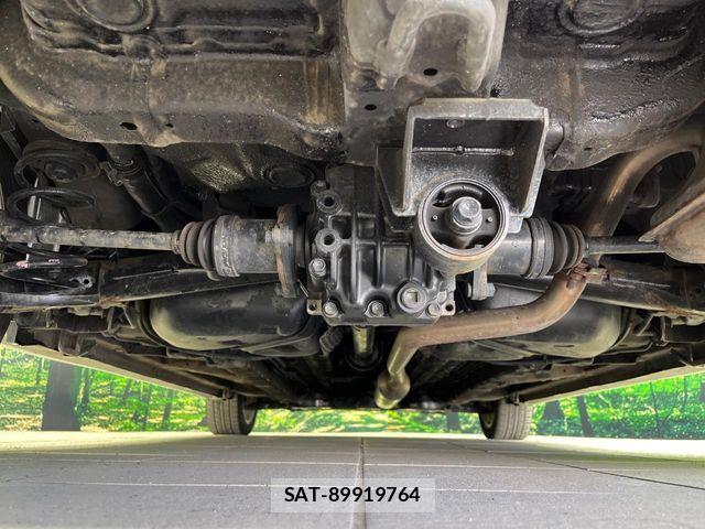 Suzuki SWIFT 2013-09 4331838-18