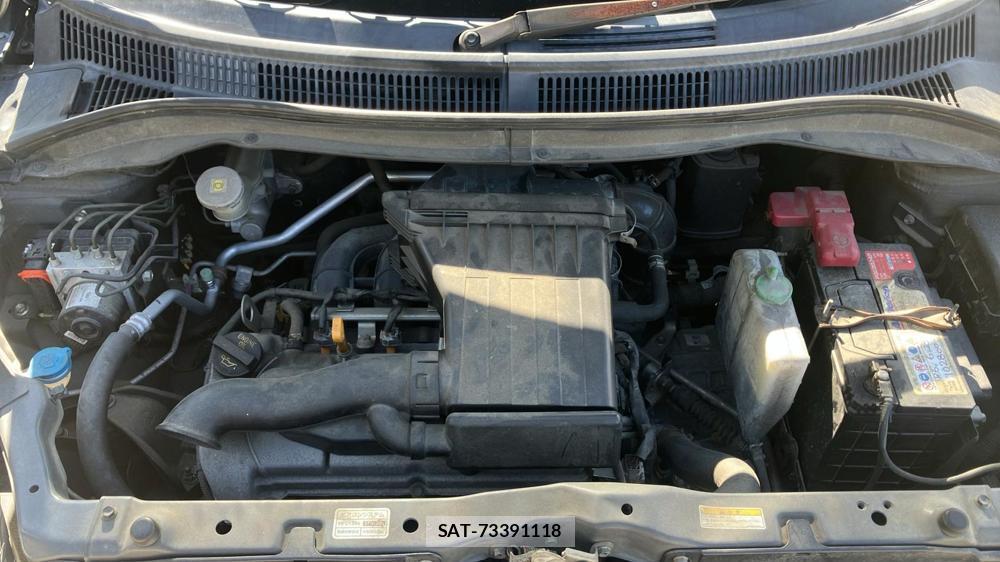 Suzuki SWIFT 2009 3940736-30