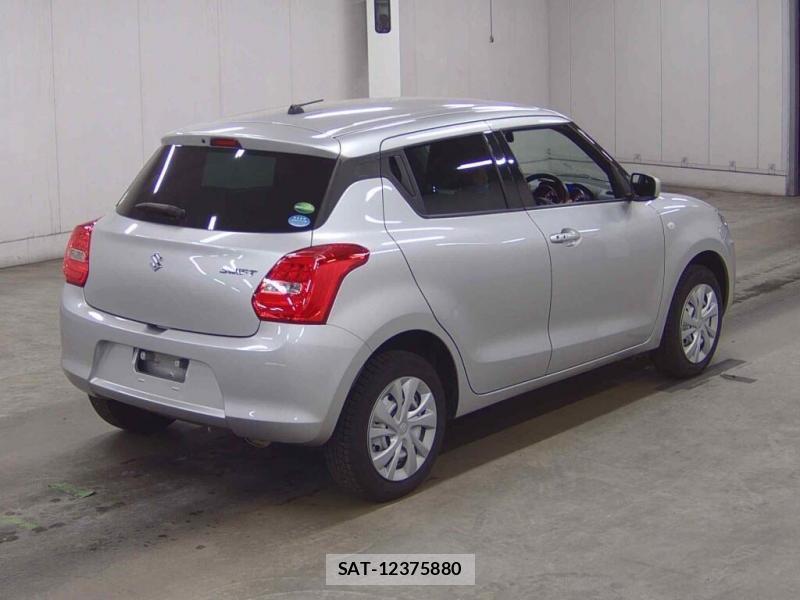 Suzuki SWIFT 2018 1045892-1