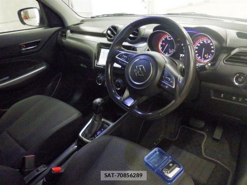Suzuki SWIFT 2018 1213725-4