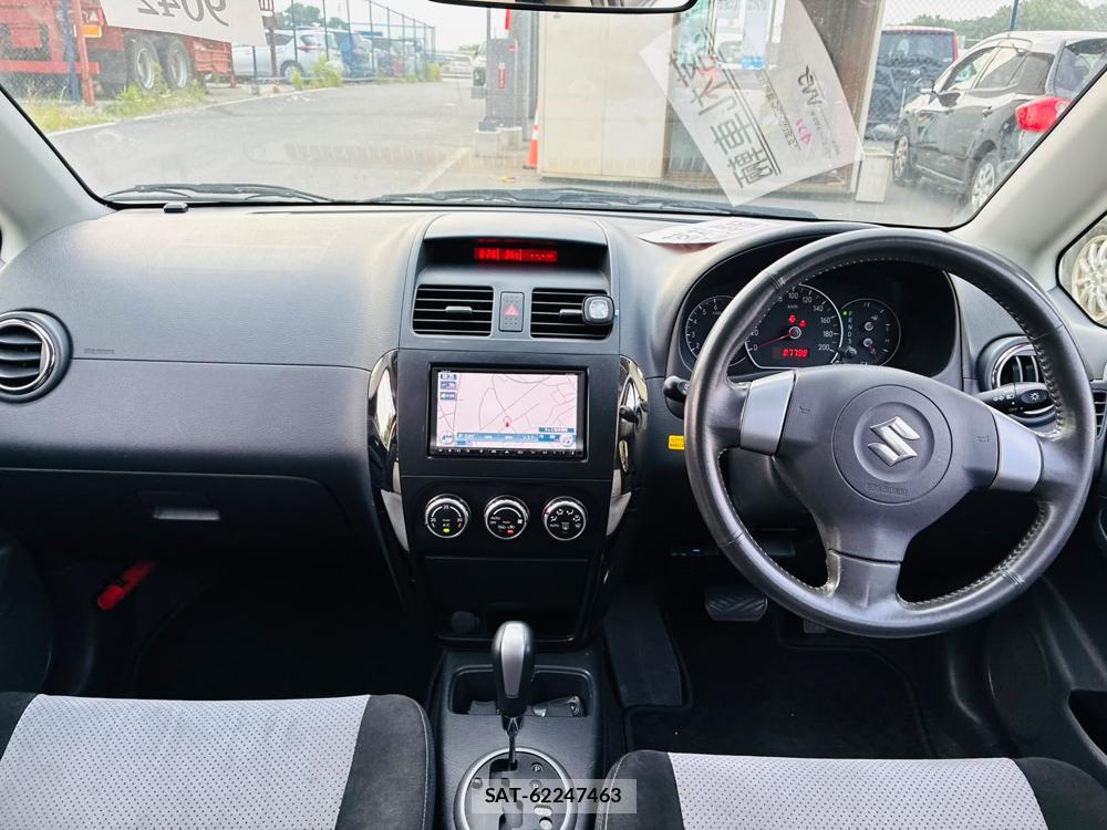 Suzuki SX4 2007-09 7891113-12