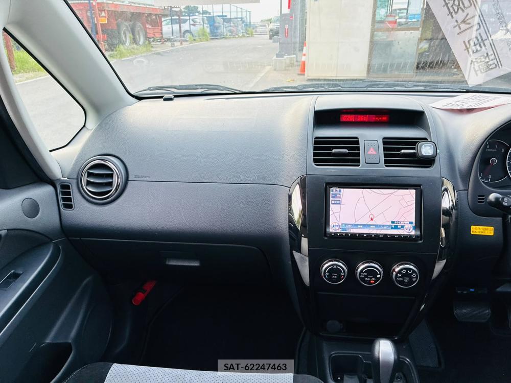 Suzuki SX4 2007-09 7891113-17
