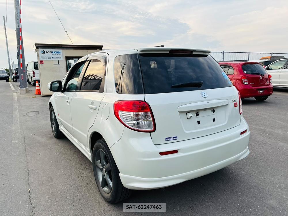 Suzuki SX4 2007-09 7891113-2