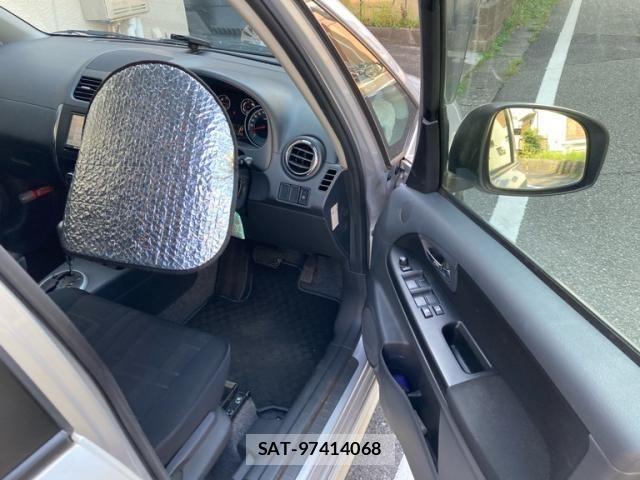 Suzuki SX4 2011-09 8629220-10