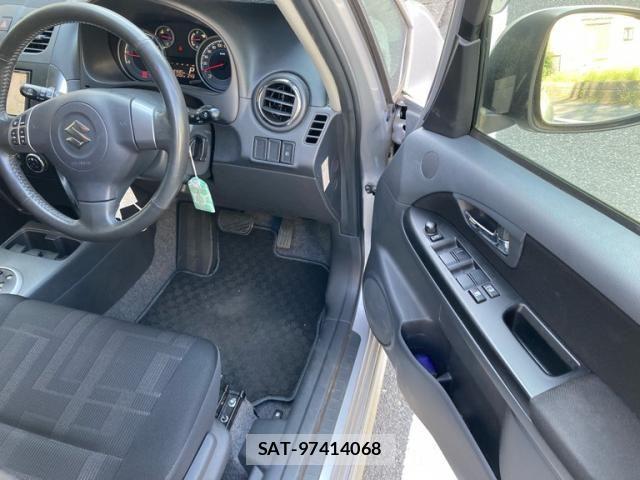 Suzuki SX4 2011-09 8629220-13