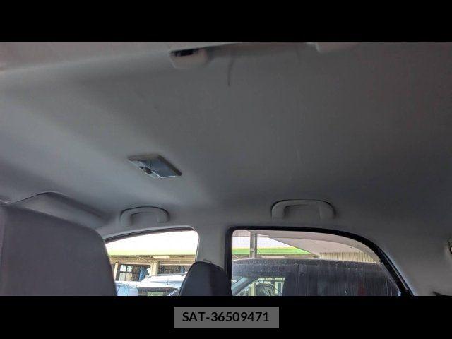 Suzuki SX4 2012-02 8831923-10