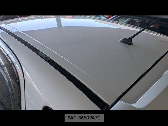 Suzuki SX4 2012-02 8831923-6