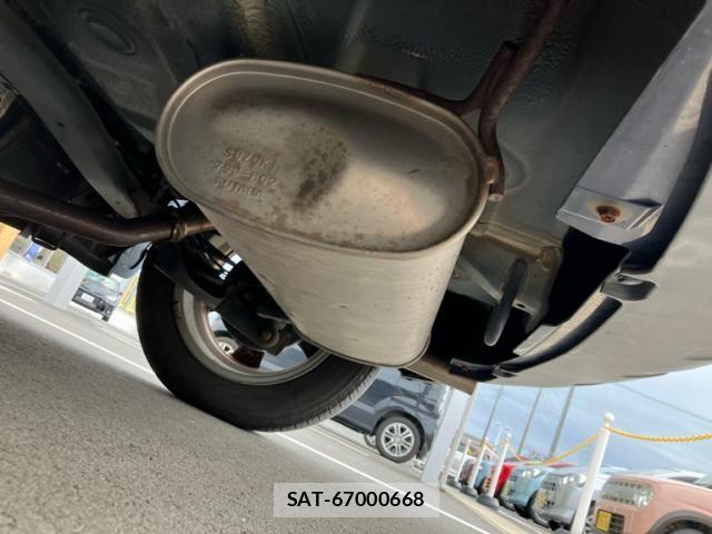 Suzuki SX4 2007-12 8882478-20