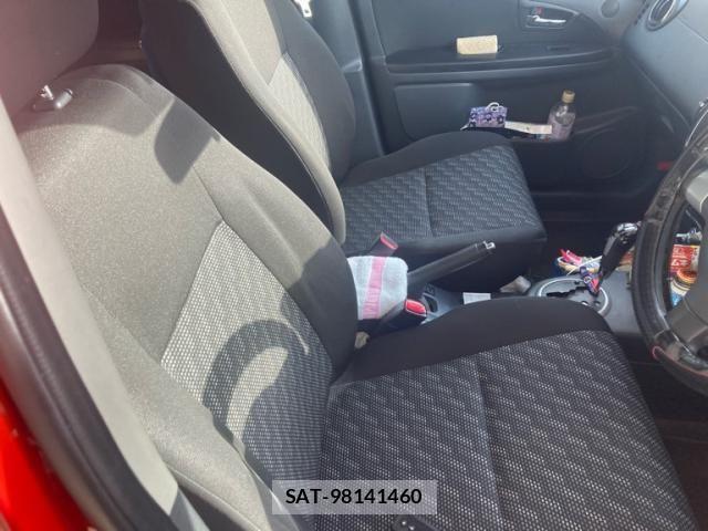 Suzuki SX4 2008-03 8527643-10