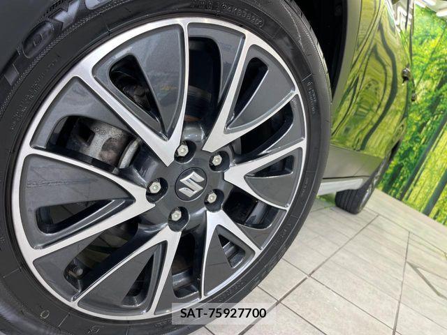 Suzuki SX4 S-CROSS 2015-07 7225800-12