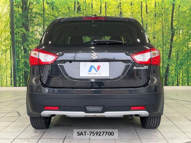 Suzuki SX4 S-CROSS 2015-07 7225800-14