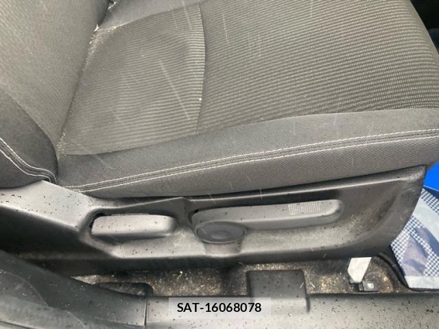 Suzuki SX4 S-CROSS 2018-01 7620580-15