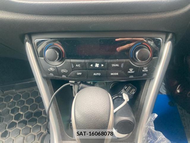Suzuki SX4 S-CROSS 2018-01 7620580-26