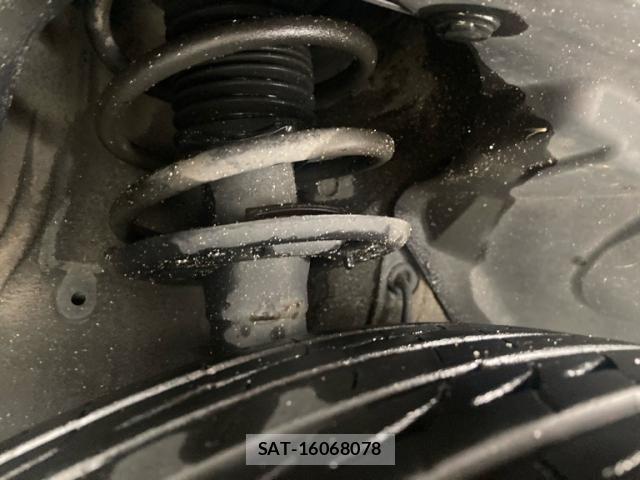 Suzuki SX4 S-CROSS 2018-01 7620580-5