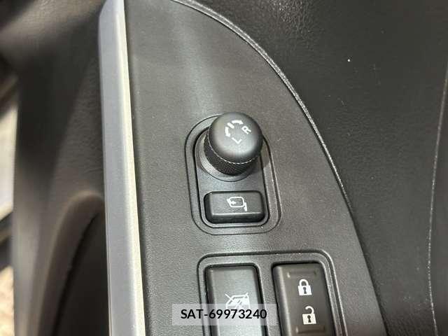 Suzuki SX4 S-CROSS 2017-07 8210519-16