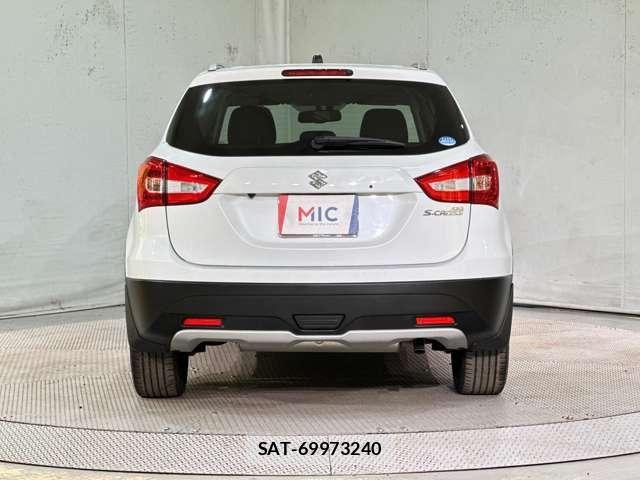 Suzuki SX4 S-CROSS 2017-07 8210519-5