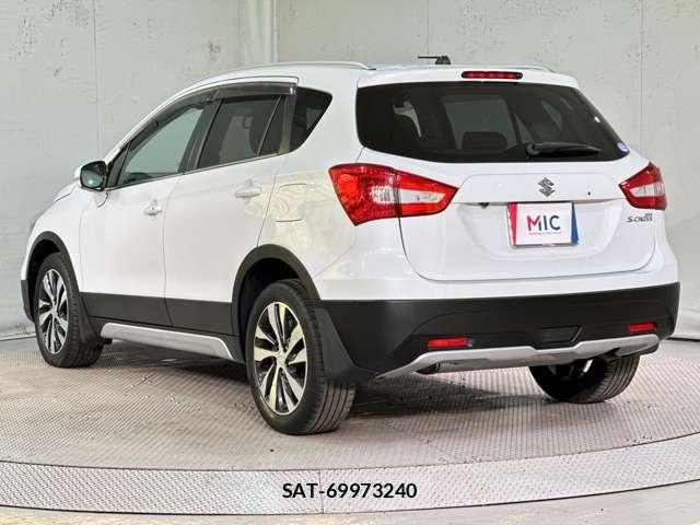 Suzuki SX4 S-CROSS 2017-07 8210519-6