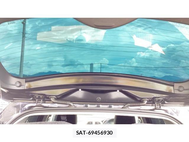Suzuki SX4 S-CROSS 2017-07 8629219-13