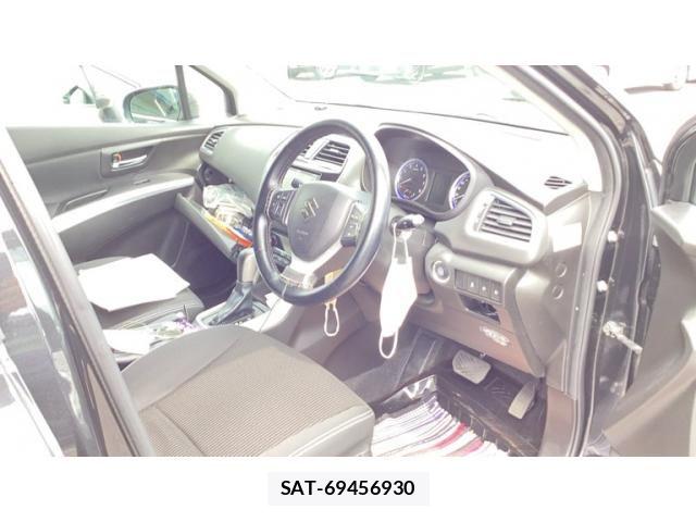 Suzuki SX4 S-CROSS 2017-07 8629219-8