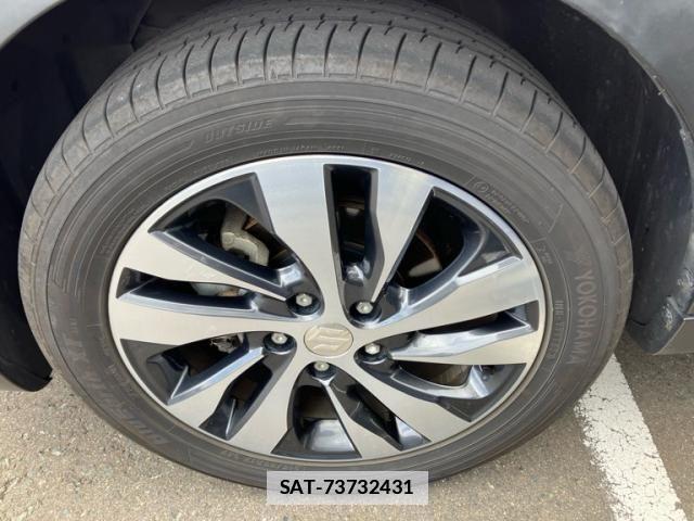 Suzuki SX4 S-CROSS 2017-07 7964011-13