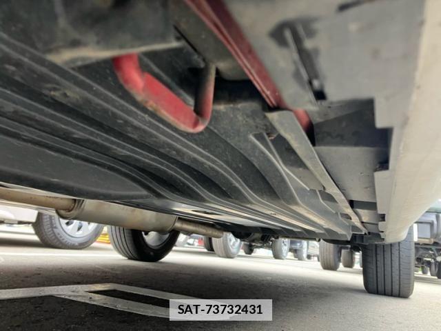 Suzuki SX4 S-CROSS 2017-07 7964011-14