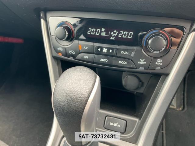 Suzuki SX4 S-CROSS 2017-07 7964011-24