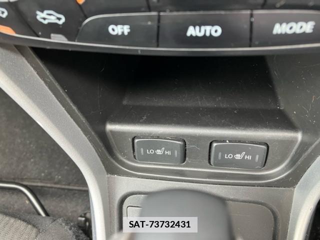 Suzuki SX4 S-CROSS 2017-07 7964011-25