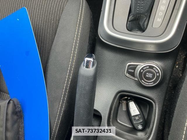 Suzuki SX4 S-CROSS 2017-07 7964011-26