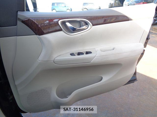 Nissan Sylphy 2013-05 6678352-20