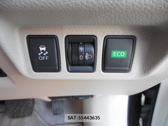 Nissan Sylphy 2013-01 7360062-24