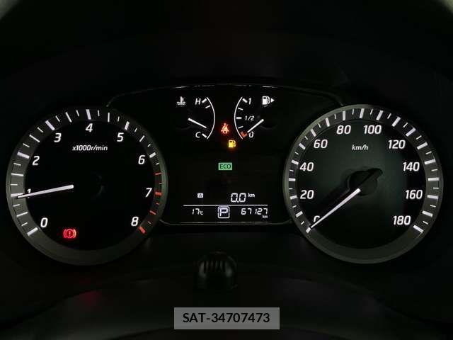 Nissan Sylphy 2016-02 7562948-10