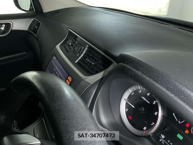 Nissan Sylphy 2016-02 7562948-19
