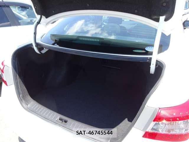 Nissan Sylphy 2017-03 8232035-10