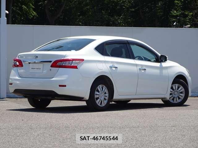 Nissan Sylphy 2017-03 8232035-2