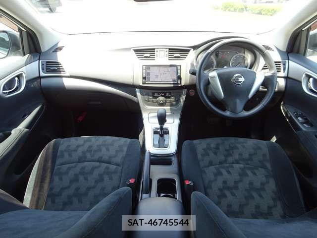 Nissan Sylphy 2017-03 8232035-3