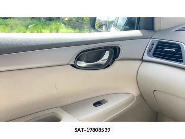 Nissan Sylphy 2016-10 8831924-21