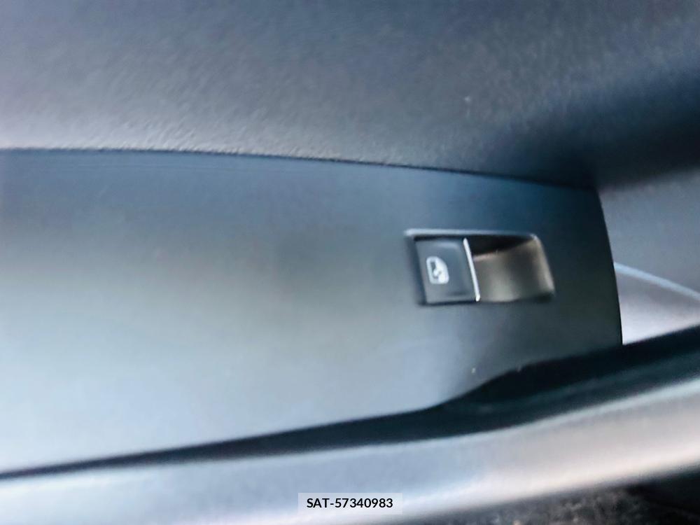 VolksWagen T-CROSS 2024-04 6806350-22