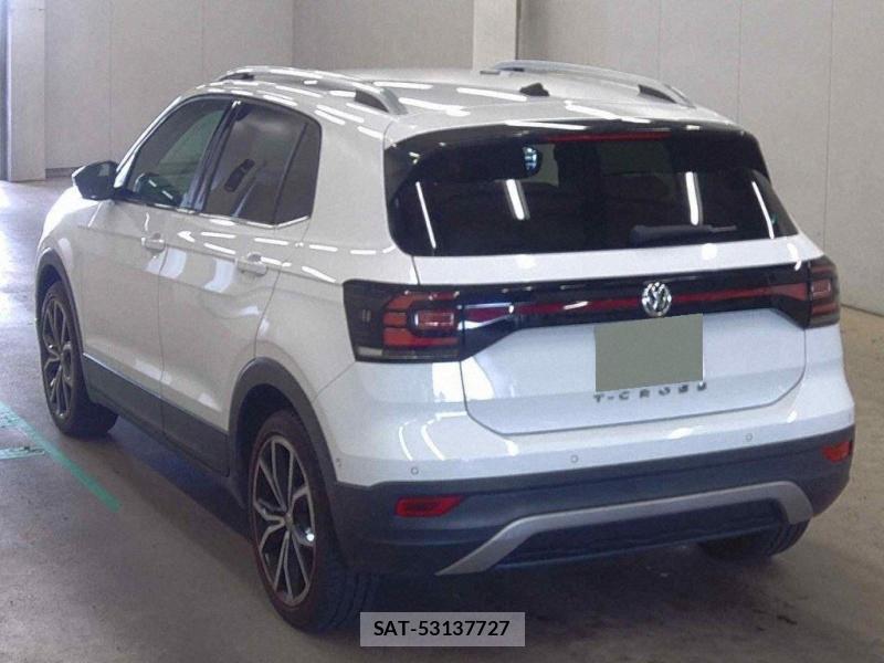 VolksWagen  2020-11 7747354-2